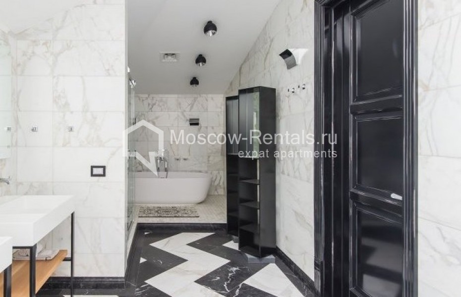 Photo #9 2-room (1 BR) apartment for <a href="http://moscow-rentals.ru/en/articles/long-term-rent" target="_blank">a long-term</a> rent
 in Russia, Moscow, Lavrushinskyi lane, 11К1