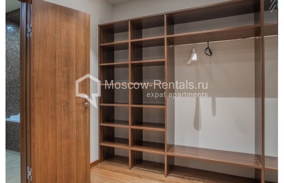 Photo #11 3-room (2 BR) apartment for <a href="http://moscow-rentals.ru/en/articles/long-term-rent" target="_blank">a long-term</a> rent
 in Russia, Moscow, Tsvetnoi blv, 2