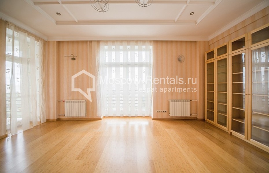 Photo #3 5-room (4 BR) apartment for <a href="http://moscow-rentals.ru/en/articles/long-term-rent" target="_blank">a long-term</a> rent
 in Russia, Moscow, Taganskaya str, 36К2