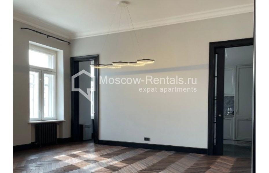 Photo #9 4-room (3 BR) apartment for <a href="http://moscow-rentals.ru/en/articles/long-term-rent" target="_blank">a long-term</a> rent
 in Russia, Moscow, Tverskaya str, 28К1