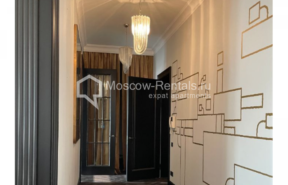 Photo #5 4-room (3 BR) apartment for <a href="http://moscow-rentals.ru/en/articles/long-term-rent" target="_blank">a long-term</a> rent
 in Russia, Moscow, Tverskaya str, 28К1