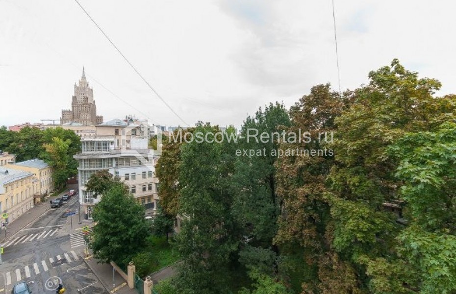 Photo #28 5-room (4 BR) apartment for <a href="http://moscow-rentals.ru/en/articles/long-term-rent" target="_blank">a long-term</a> rent
 in Russia, Moscow, M. Levshinskyi lane, 7С1