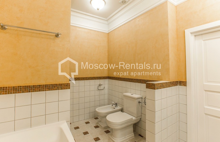 Photo #19 5-room (4 BR) apartment for <a href="http://moscow-rentals.ru/en/articles/long-term-rent" target="_blank">a long-term</a> rent
 in Russia, Moscow, B. Ordyanka str, 67