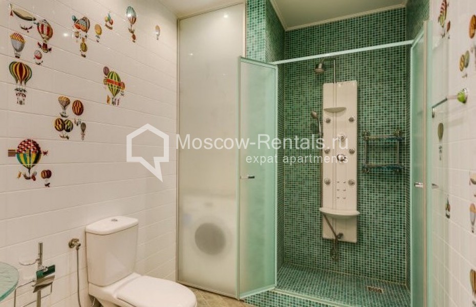 Photo #13 4-room (3 BR) apartment for <a href="http://moscow-rentals.ru/en/articles/long-term-rent" target="_blank">a long-term</a> rent
 in Russia, Moscow, 1st Zachatievskyi lane, 5