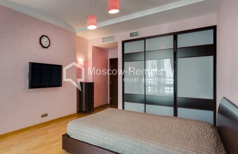 Photo #10 4-room (3 BR) apartment for <a href="http://moscow-rentals.ru/en/articles/long-term-rent" target="_blank">a long-term</a> rent
 in Russia, Moscow, 1st Zachatievskyi lane, 5