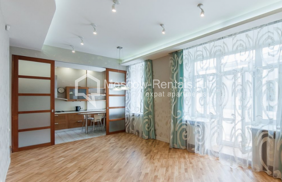 Photo #2 4-room (3 BR) apartment for <a href="http://moscow-rentals.ru/en/articles/long-term-rent" target="_blank">a long-term</a> rent
 in Russia, Moscow, Kalashnyi lane, 7