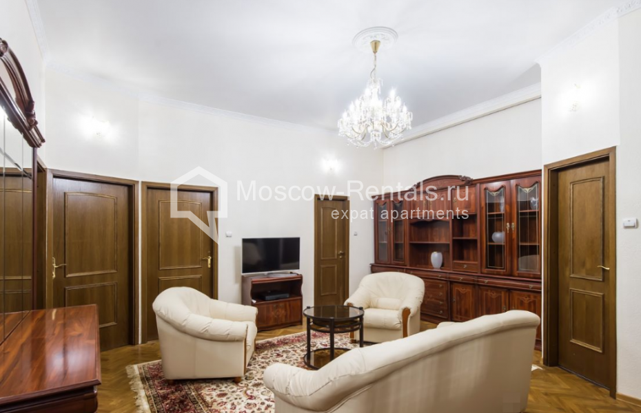Photo #1 4-room (3 BR) apartment for <a href="http://moscow-rentals.ru/en/articles/long-term-rent" target="_blank">a long-term</a> rent
 in Russia, Moscow, 4th Tverskaya-Yamskaya str, 12С2
