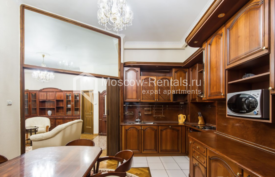 Photo #4 4-room (3 BR) apartment for <a href="http://moscow-rentals.ru/en/articles/long-term-rent" target="_blank">a long-term</a> rent
 in Russia, Moscow, 4th Tverskaya-Yamskaya str, 12С2