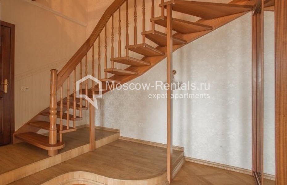 Photo #17 5-room (4 BR) apartment for <a href="http://moscow-rentals.ru/en/articles/long-term-rent" target="_blank">a long-term</a> rent
 in Russia, Moscow, Tverskaya str, 28К2