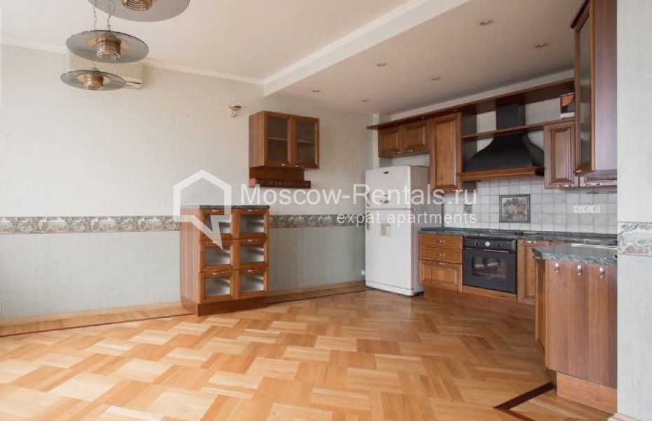 Photo #5 5-room (4 BR) apartment for <a href="http://moscow-rentals.ru/en/articles/long-term-rent" target="_blank">a long-term</a> rent
 in Russia, Moscow, Tverskaya str, 28К2