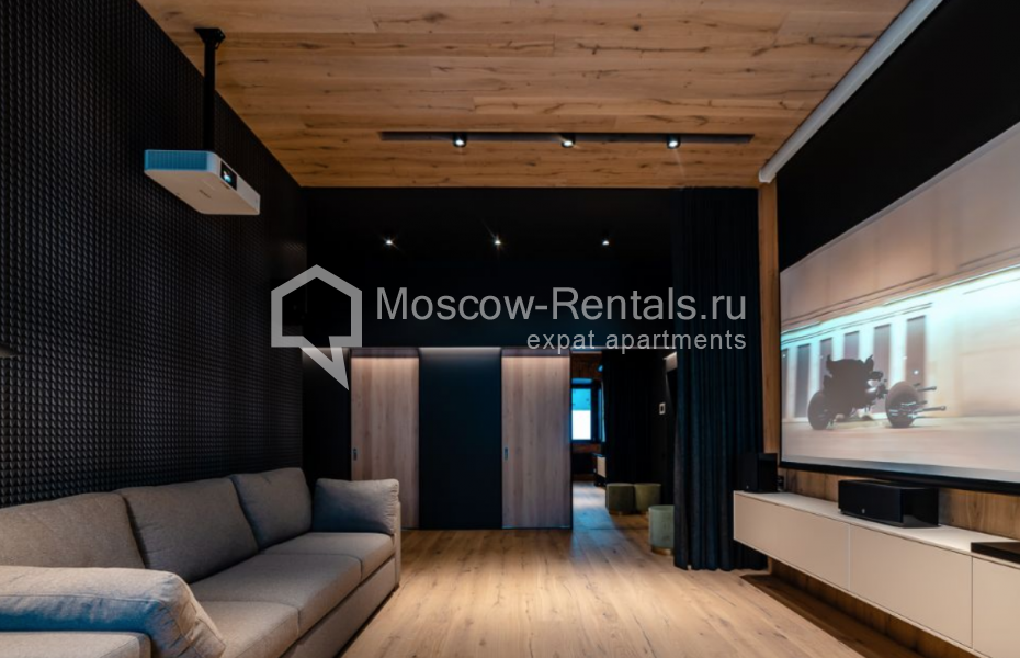 Photo #12 3-room (2 BR) apartment for <a href="http://moscow-rentals.ru/en/articles/long-term-rent" target="_blank">a long-term</a> rent
 in Russia, Moscow, Petrovka str, 26С2