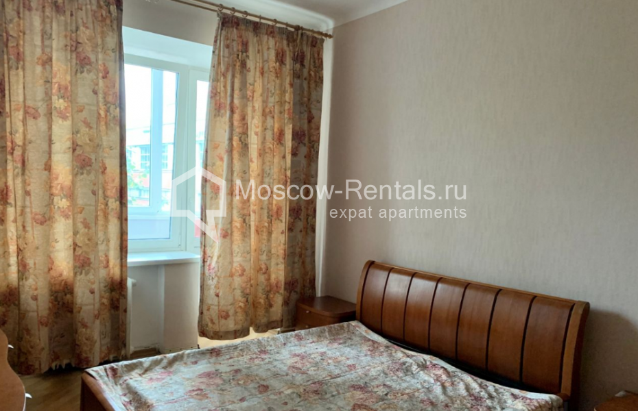 Photo #5 3-room (2 BR) apartment for <a href="http://moscow-rentals.ru/en/articles/long-term-rent" target="_blank">a long-term</a> rent
 in Russia, Moscow, B. Ovchinnikovskyi lane, 12С1