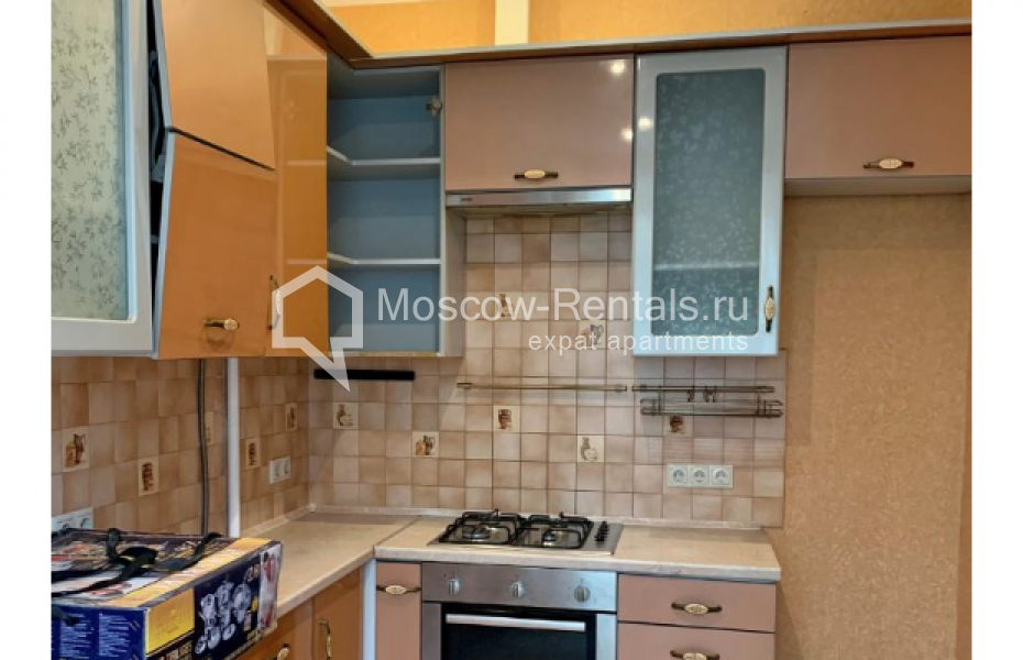 Photo #9 3-room (2 BR) apartment for <a href="http://moscow-rentals.ru/en/articles/long-term-rent" target="_blank">a long-term</a> rent
 in Russia, Moscow, B. Ovchinnikovskyi lane, 12С1