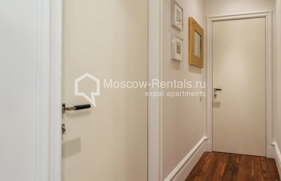 Photo #12 3-room (2 BR) apartment for <a href="http://moscow-rentals.ru/en/articles/long-term-rent" target="_blank">a long-term</a> rent
 in Russia, Moscow, Korobeinikov lane, 18