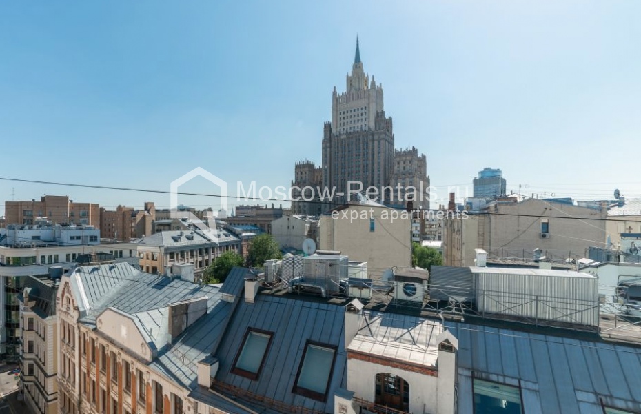 Photo #32 3-room (2 BR) apartment for <a href="http://moscow-rentals.ru/en/articles/long-term-rent" target="_blank">a long-term</a> rent
 in Russia, Moscow, Krivoarbatskyi lane, 16/22