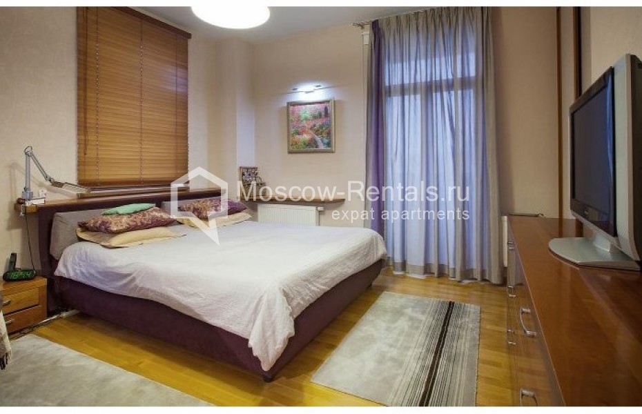 Photo #5 4-room (3 BR) apartment for <a href="http://moscow-rentals.ru/en/articles/long-term-rent" target="_blank">a long-term</a> rent
 in Russia, Moscow, Mashkova str, 1