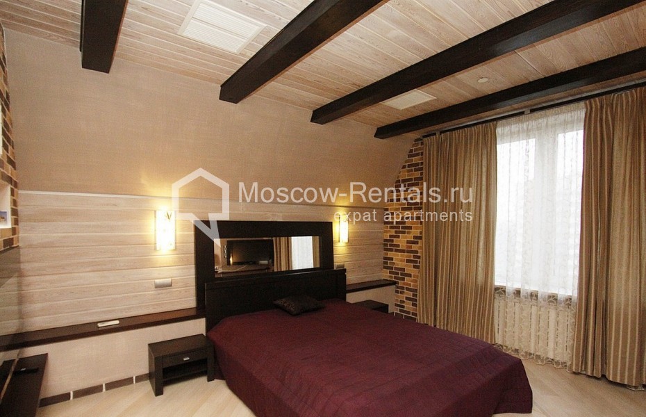 Photo #13 4-room (3 BR) apartment for <a href="http://moscow-rentals.ru/en/articles/long-term-rent" target="_blank">a long-term</a> rent
 in Russia, Moscow, Mosfilmovskaya str, 70 bld 2
