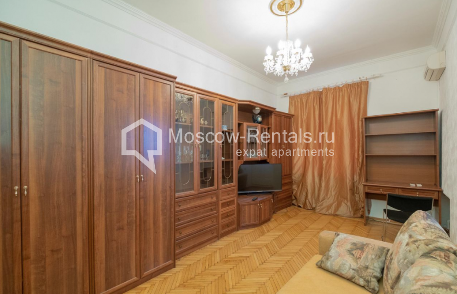 Photo #11 4-room (3 BR) apartment for <a href="http://moscow-rentals.ru/en/articles/long-term-rent" target="_blank">a long-term</a> rent
 in Russia, Moscow, Leningradskyi prosp, 28
