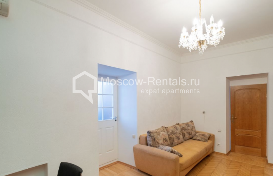 Photo #12 4-room (3 BR) apartment for <a href="http://moscow-rentals.ru/en/articles/long-term-rent" target="_blank">a long-term</a> rent
 in Russia, Moscow, Leningradskyi prosp, 28