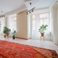 Photo #1 4-room (3 BR) apartment for <a href="http://moscow-rentals.ru/en/articles/long-term-rent" target="_blank">a long-term</a> rent
 in Russia, Moscow, Sivtzev Vrazhek lane, 44/28