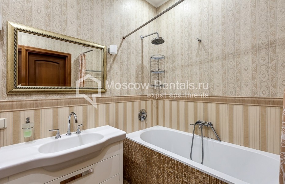Photo #15 4-room (3 BR) apartment for <a href="http://moscow-rentals.ru/en/articles/long-term-rent" target="_blank">a long-term</a> rent
 in Russia, Moscow, 3rd Tverskaya-Yamskaya str, 25