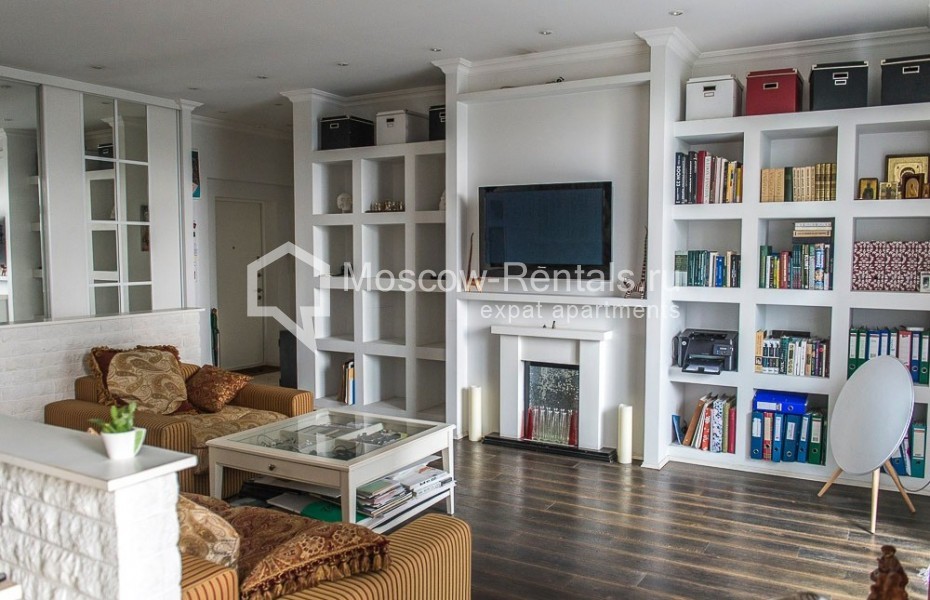Photo #3 2-room (1 BR) apartment for <a href="http://moscow-rentals.ru/en/articles/long-term-rent" target="_blank">a long-term</a> rent
 in Russia, Moscow, Shmitovskyi pr, 16С2