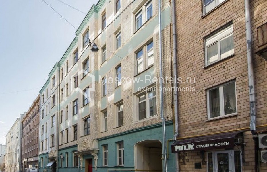 Photo #19 5-room (4 BR) apartment for <a href="http://moscow-rentals.ru/en/articles/long-term-rent" target="_blank">a long-term</a> rent
 in Russia, Moscow, Skatertnyi lane, 15
