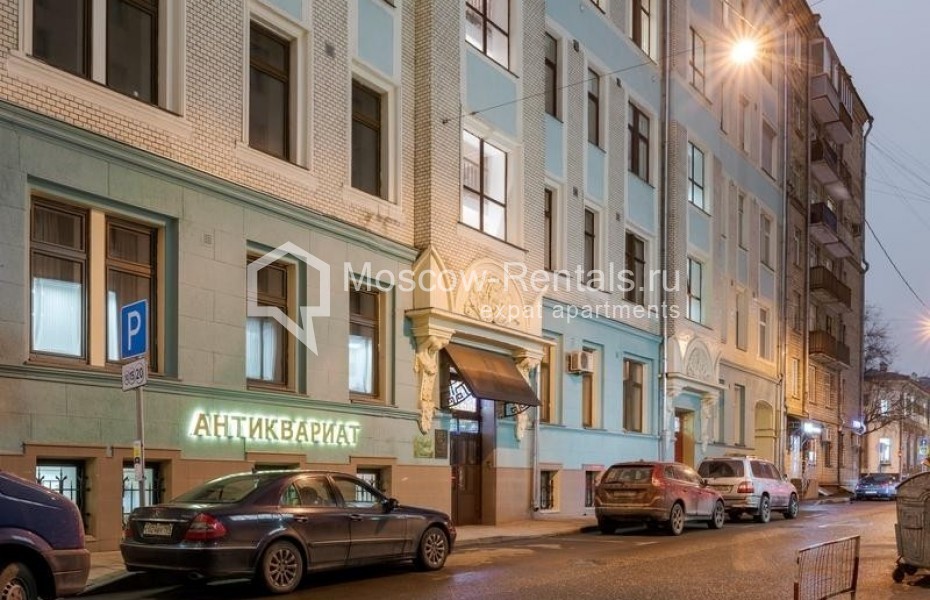 Photo #30 4-room (3 BR) apartment for <a href="http://moscow-rentals.ru/en/articles/long-term-rent" target="_blank">a long-term</a> rent
 in Russia, Moscow, Skatertnyi lane, 15