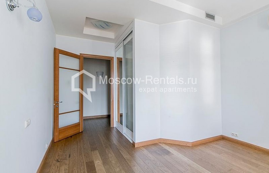 Photo #15 5-room (4 BR) apartment for <a href="http://moscow-rentals.ru/en/articles/long-term-rent" target="_blank">a long-term</a> rent
 in Russia, Moscow, M. Nikitskaya str, 20С1