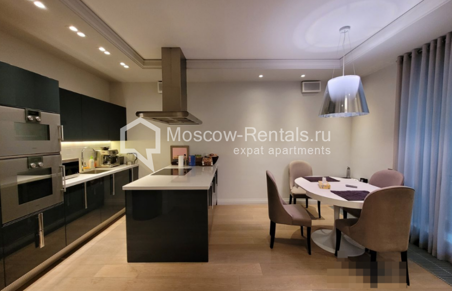 Photo #1 3-room (2 BR) apartment for <a href="http://moscow-rentals.ru/en/articles/long-term-rent" target="_blank">a long-term</a> rent
 in Russia, Moscow, B. Afanasievskyi lane, 28