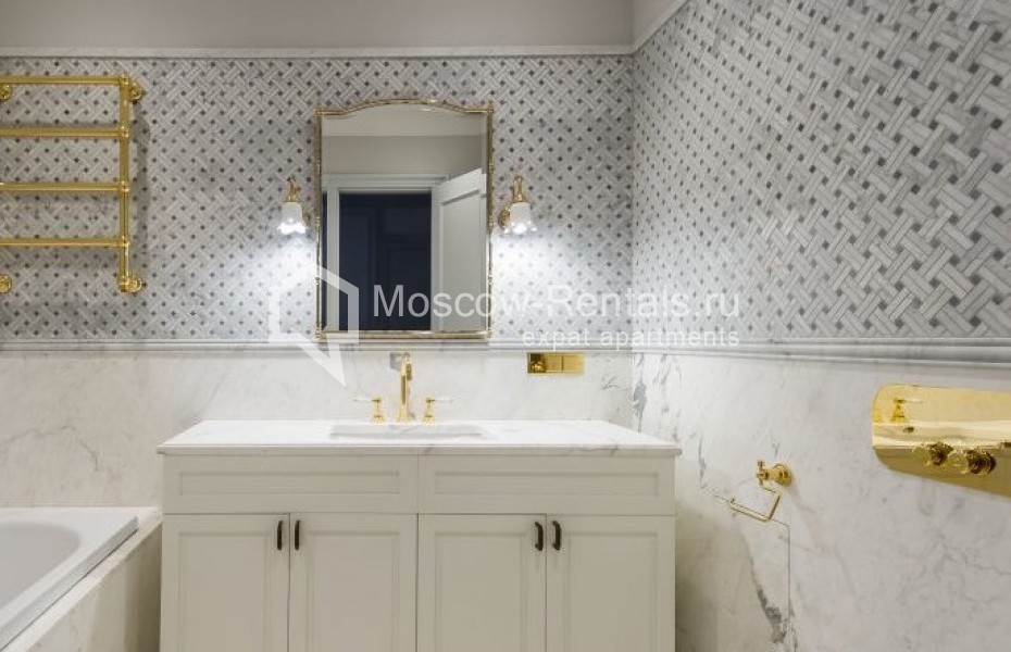Photo #15 4-room (3 BR) apartment for <a href="http://moscow-rentals.ru/en/articles/long-term-rent" target="_blank">a long-term</a> rent
 in Russia, Moscow, Ordynskyi lane, 4А