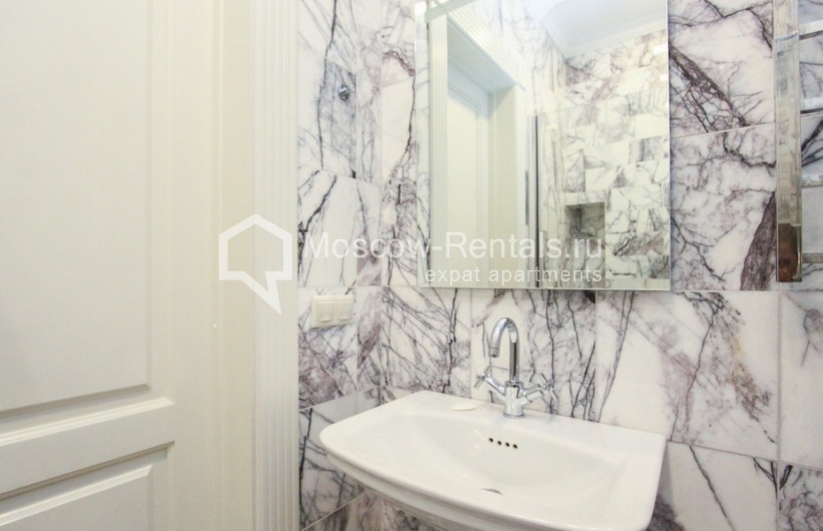 Photo #9 3-room (2 BR) apartment for <a href="http://moscow-rentals.ru/en/articles/long-term-rent" target="_blank">a long-term</a> rent
 in Russia, Moscow, Aviatsionnaya str, 77