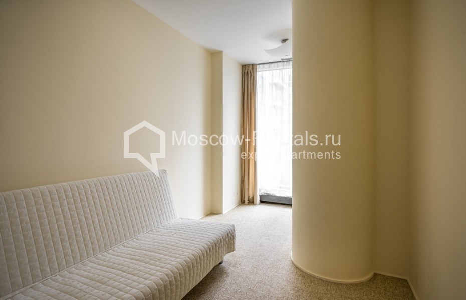 Photo #12 3-room (2 BR) apartment for <a href="http://moscow-rentals.ru/en/articles/long-term-rent" target="_blank">a long-term</a> rent
 in Russia, Moscow, B. Gruzinskaya str, 69