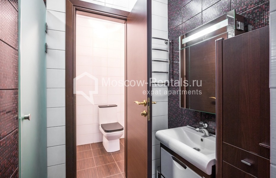 Photo #17 3-room (2 BR) apartment for <a href="http://moscow-rentals.ru/en/articles/long-term-rent" target="_blank">a long-term</a> rent
 in Russia, Moscow, B. Gruzinskaya str, 69