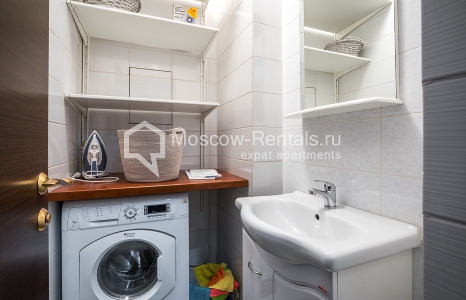 Photo #20 3-room (2 BR) apartment for <a href="http://moscow-rentals.ru/en/articles/long-term-rent" target="_blank">a long-term</a> rent
 in Russia, Moscow, B. Gruzinskaya str, 69