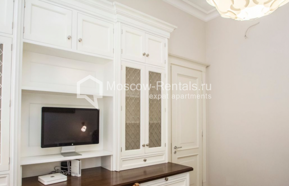 Photo #7 3-room (2 BR) apartment for <a href="http://moscow-rentals.ru/en/articles/long-term-rent" target="_blank">a long-term</a> rent
 in Russia, Moscow, B. Palashevskyi lane, 1С2