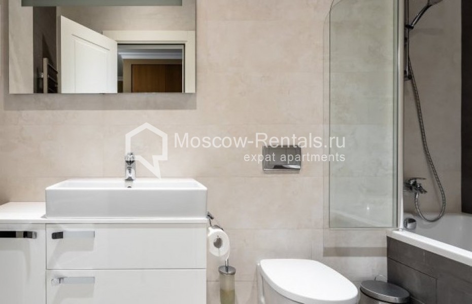 Photo #20 4-room (3 BR) apartment for <a href="http://moscow-rentals.ru/en/articles/long-term-rent" target="_blank">a long-term</a> rent
 in Russia, Moscow, Beregovaya str, 4к1