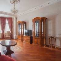 Photo #1 4-room (3 BR) apartment for <a href="http://moscow-rentals.ru/en/articles/long-term-rent" target="_blank">a long-term</a> rent
 in Russia, Moscow, M. Nikolopeskovskyi lane, 6