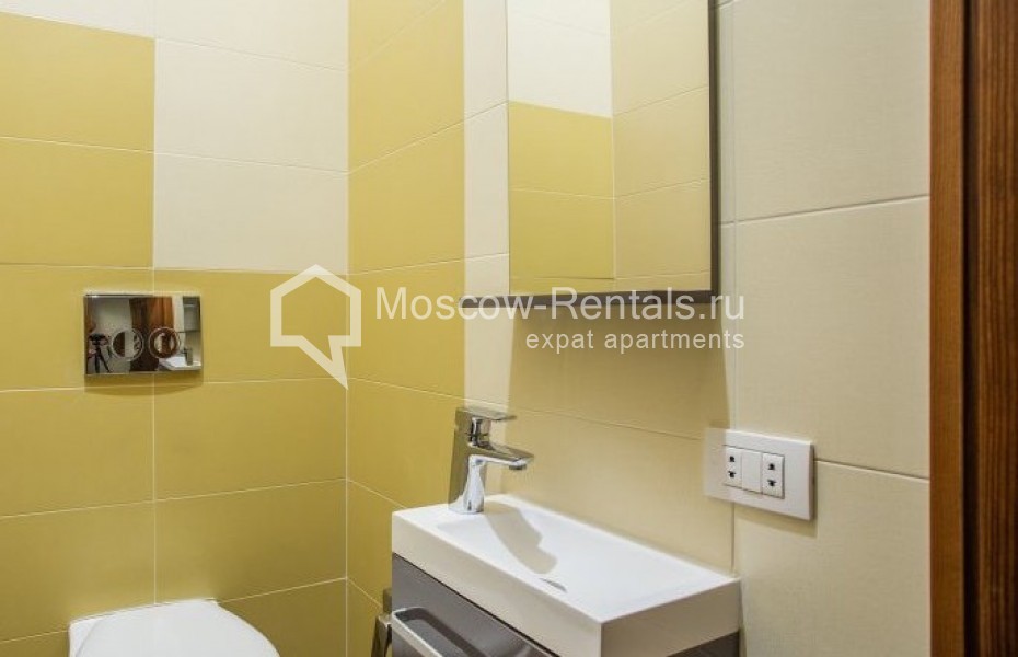 Photo #12 3-room (2 BR) apartment for <a href="http://moscow-rentals.ru/en/articles/long-term-rent" target="_blank">a long-term</a> rent
 in Russia, Moscow, Leninskyi prosp, 70/11