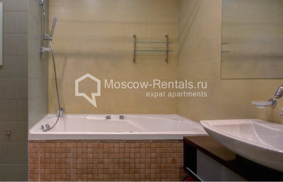 Photo #7 2-room (1 BR) apartment for <a href="http://moscow-rentals.ru/en/articles/long-term-rent" target="_blank">a long-term</a> rent
 in Russia, Moscow, Michurinskyi prosp, 7к1