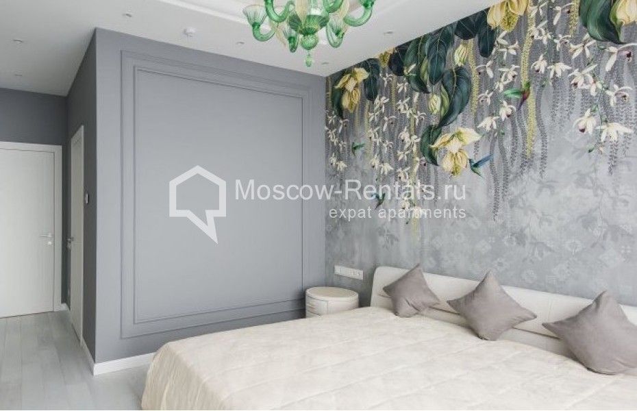 Photo #6 4-room (3 BR) apartment for <a href="http://moscow-rentals.ru/en/articles/long-term-rent" target="_blank">a long-term</a> rent
 in Russia, Moscow, Mosfilmovskaya str, 8