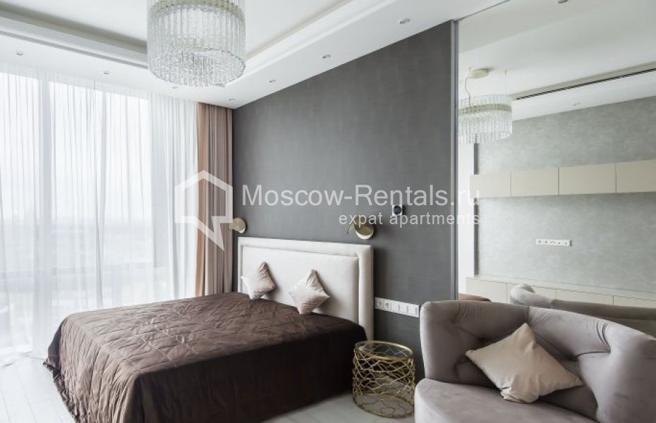 Photo #9 4-room (3 BR) apartment for <a href="http://moscow-rentals.ru/en/articles/long-term-rent" target="_blank">a long-term</a> rent
 in Russia, Moscow, Mosfilmovskaya str, 8