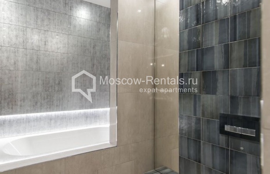 Photo #11 4-room (3 BR) apartment for <a href="http://moscow-rentals.ru/en/articles/long-term-rent" target="_blank">a long-term</a> rent
 in Russia, Moscow, Mosfilmovskaya str, 8