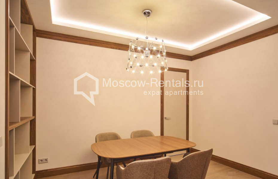 Photo #5 3-room (2 BR) apartment for <a href="http://moscow-rentals.ru/en/articles/long-term-rent" target="_blank">a long-term</a> rent
 in Russia, Moscow, Shluzovaya emb, 2А