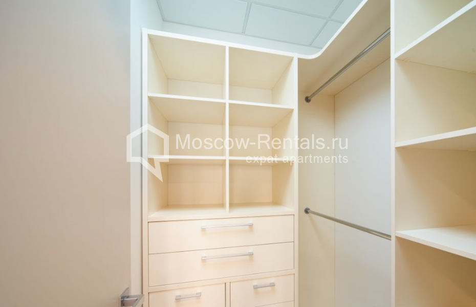 Photo #18 3-room (2 BR) apartment for <a href="http://moscow-rentals.ru/en/articles/long-term-rent" target="_blank">a long-term</a> rent
 in Russia, Moscow, Shluzovaya emb, 2А