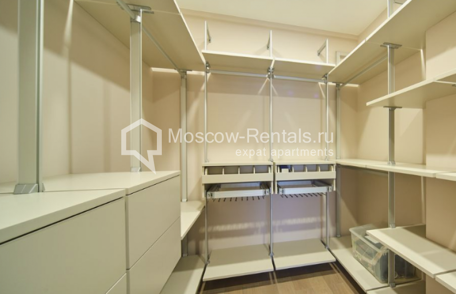 Photo #19 3-room (2 BR) apartment for <a href="http://moscow-rentals.ru/en/articles/long-term-rent" target="_blank">a long-term</a> rent
 in Russia, Moscow, Shluzovaya emb, 2А