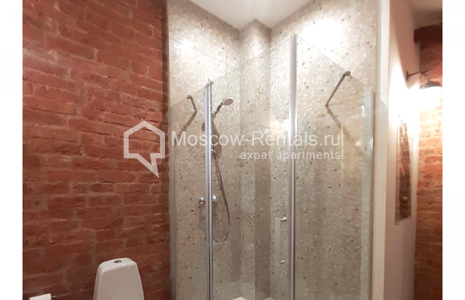 Photo #11 4-room (3 BR) apartment for <a href="http://moscow-rentals.ru/en/articles/long-term-rent" target="_blank">a long-term</a> rent
 in Russia, Moscow, Kolokolnikov lane, 17