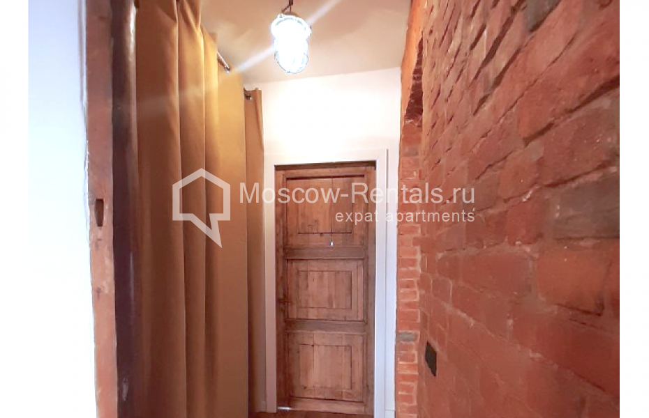 Photo #12 4-room (3 BR) apartment for <a href="http://moscow-rentals.ru/en/articles/long-term-rent" target="_blank">a long-term</a> rent
 in Russia, Moscow, Kolokolnikov lane, 17