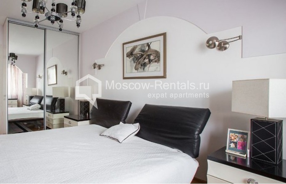 Photo #6 3-room (2 BR) apartment for <a href="http://moscow-rentals.ru/en/articles/long-term-rent" target="_blank">a long-term</a> rent
 in Russia, Moscow, Protochnyi lane, 11
