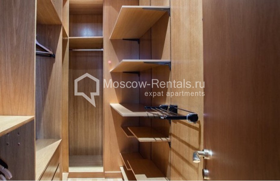 Photo #17 5-room (4 BR) apartment for <a href="http://moscow-rentals.ru/en/articles/long-term-rent" target="_blank">a long-term</a> rent
 in Russia, Moscow, Krasnoproletarskaya str, 7